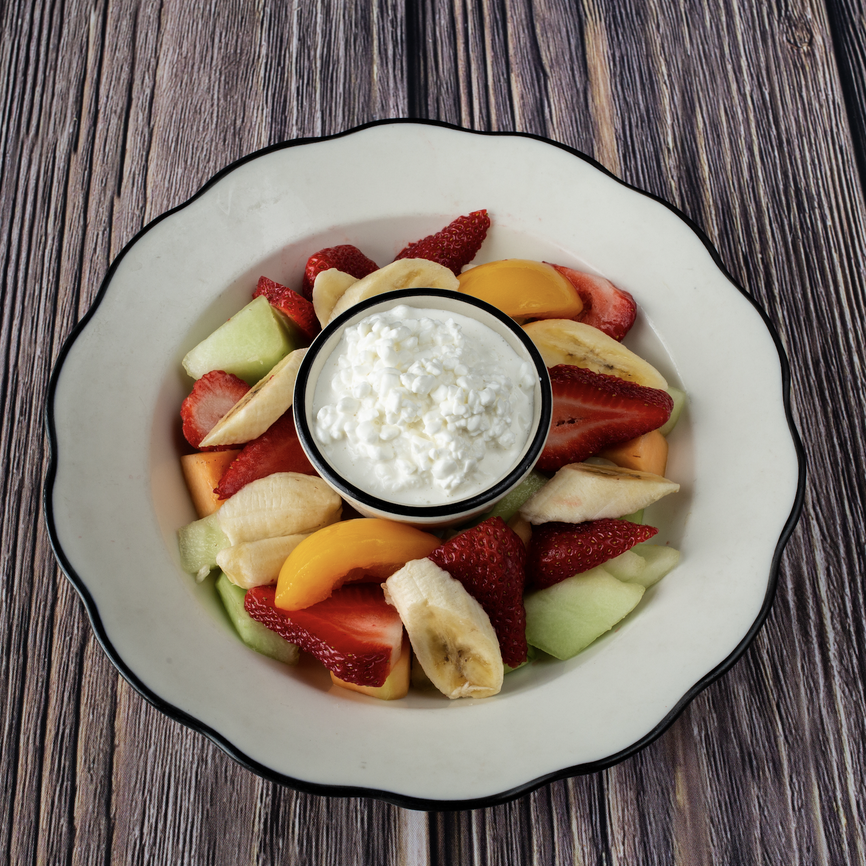 FRUIT AND COTTAGE CHEESE