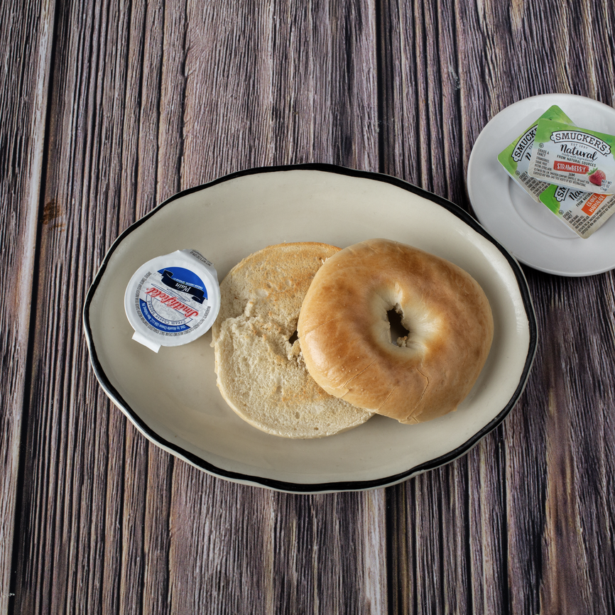 BAGEL WITH CREAM CHEESE