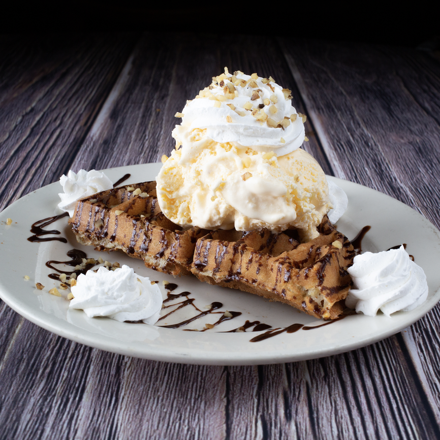 BELGIAN WAFFLE SUNDAE